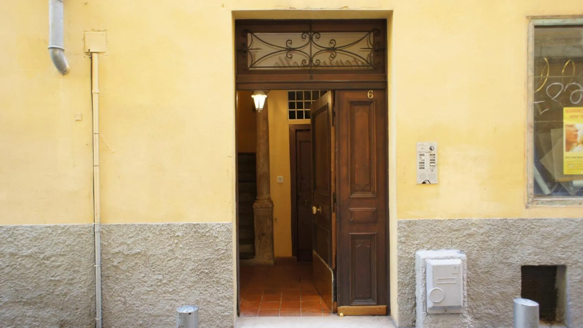 Ze Perfect Place - Appartement De Charme Nicois - 2 Chb & 2 Sdb - Ac - Terrasse - Vieux ニース 0*,  フランス