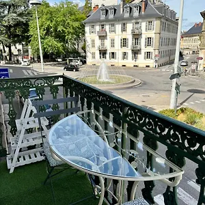 appartement-dexception-100m2-hypercentre-avec-parking.hotels-rhonealpes.com/