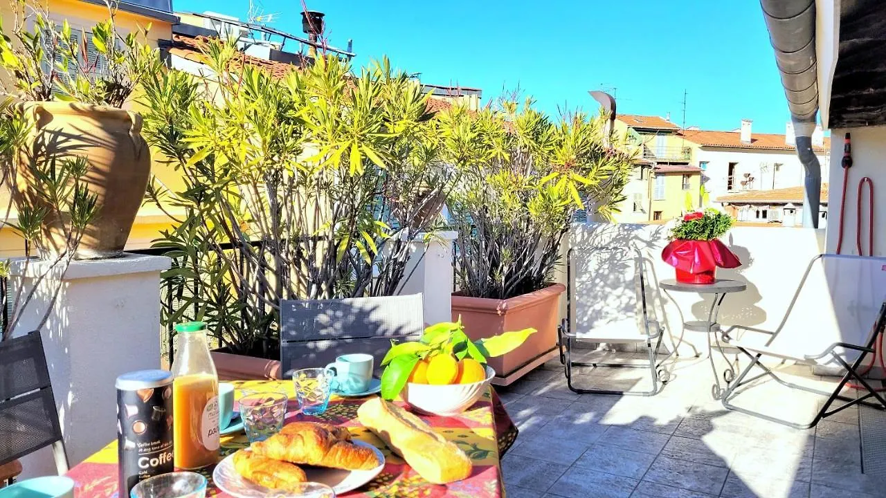 Apartment Ze Perfect Place - Appartement De Charme Nicois - 2 Chb & 2 Sdb - Ac - Terrasse - Vieux Nice