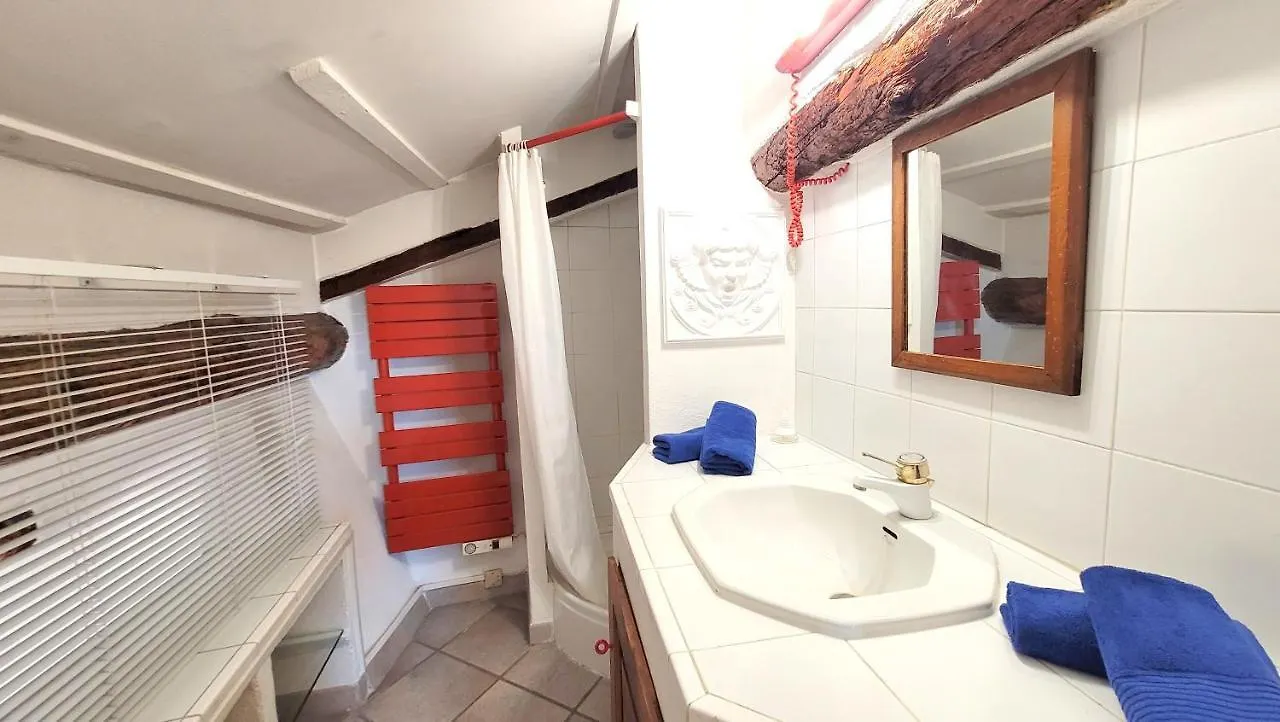 Ze Perfect Place - Appartement De Charme Nicois - 2 Chb & 2 Sdb - Ac - Terrasse - Vieux Nice