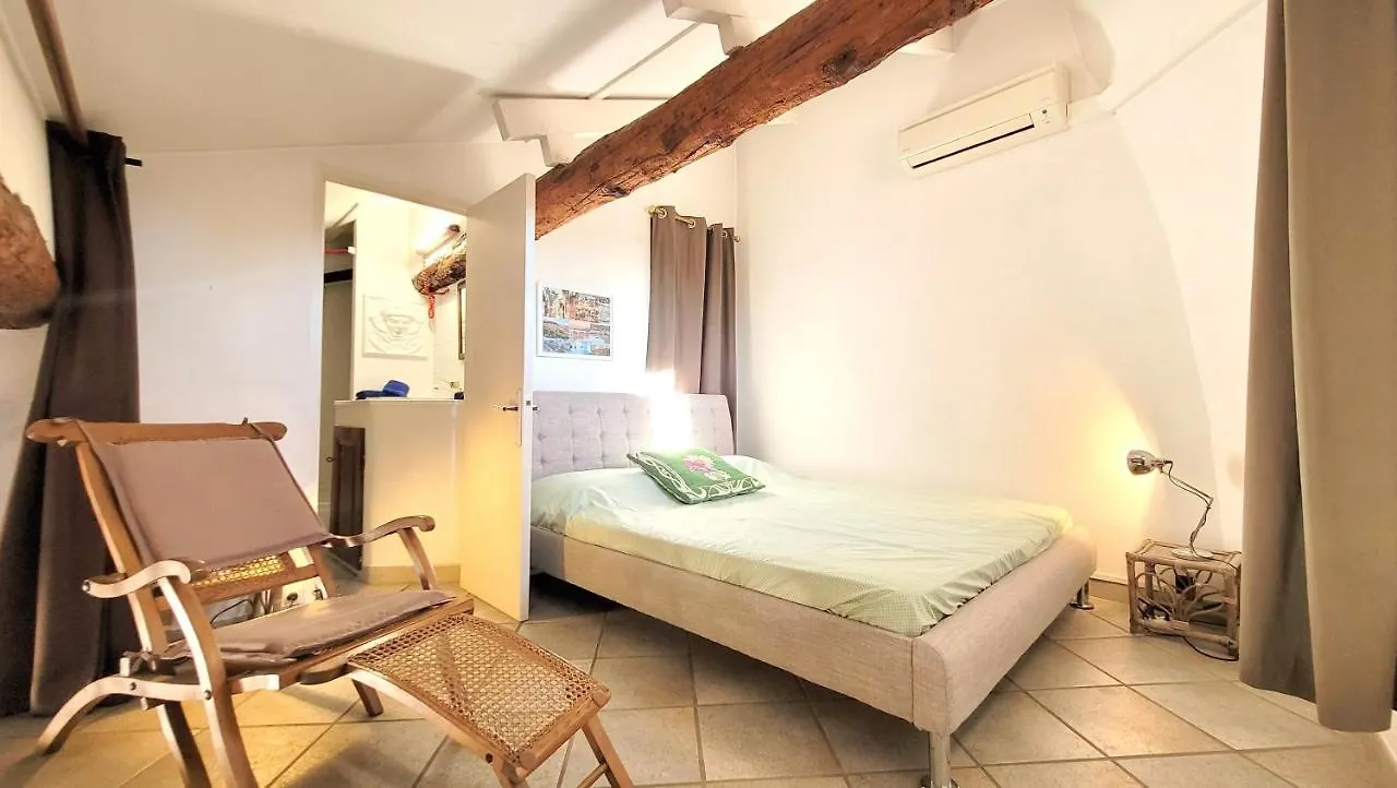 Ze Perfect Place - Appartement De Charme Nicois - 2 Chb & 2 Sdb - Ac - Terrasse - Vieux Nice Apartment