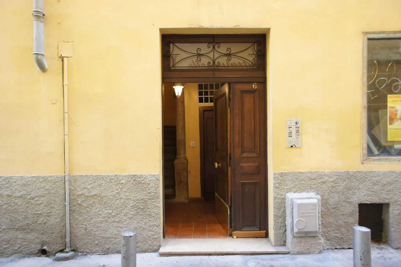 Ze Perfect Place - Appartement De Charme Nicois - 2 Chb & 2 Sdb - Ac - Terrasse - Vieux Nice 0*,
